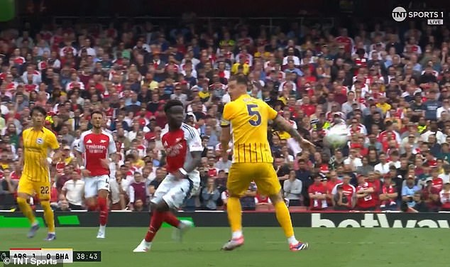 1725108479 232 Arsenal fans claim Lewis Dunk was bodied by Bukayo Saka