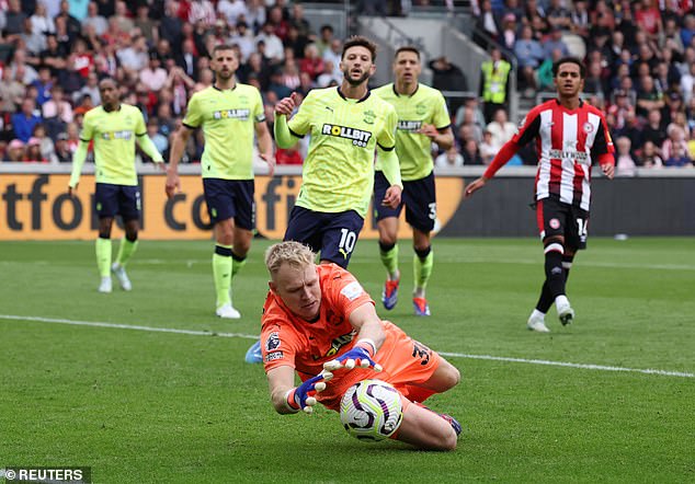 Ramsdale struggled as Brentford punched holes in Southampton's faltering defence on Saturday