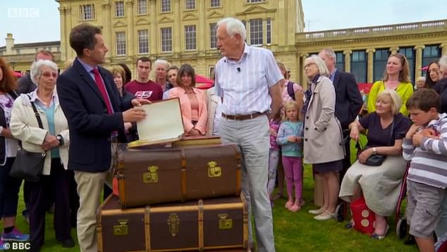 An Antiques Roadshow expert was left with 'heart palpitations' after seeing a collection of Indian paintings worth a life-changing sum