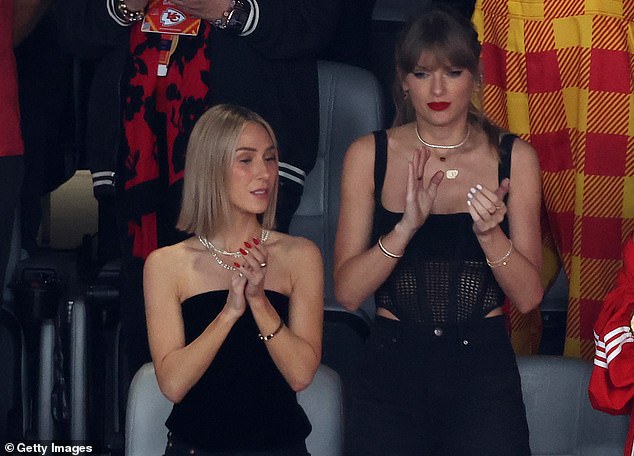 The Australian franchise of fashion label Dion Lee has gone bust after a major collaboration deal fell through (pop star Taylor Swift wore a Dion Lee Crochet Corset Top to the SuperBowl in February)