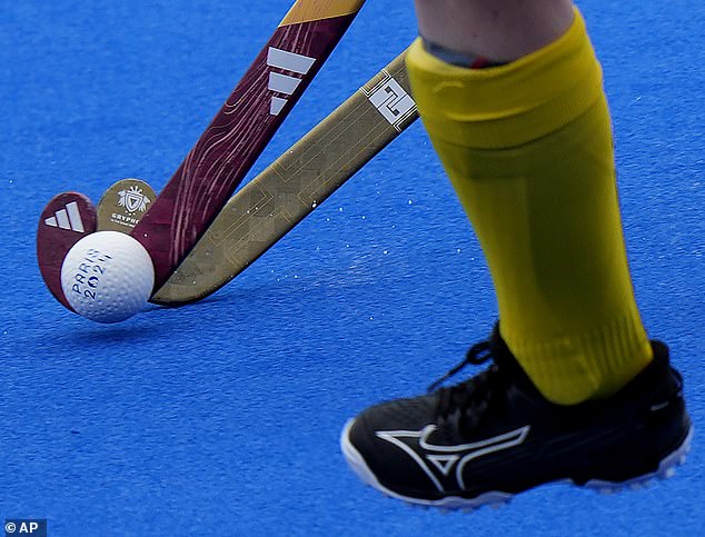 An Australian hockey player has reportedly been arrested on suspicion of buying cocaine in Paris