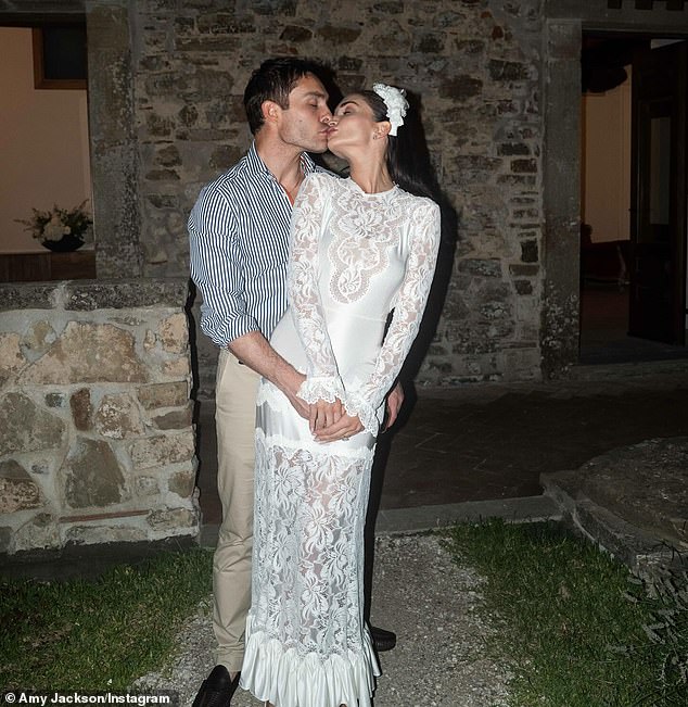 Ed Westwick married his gorgeous partner Amy Jackson this weekend in a lavish ceremony on Italy's Amalfi Coast (seen earlier this weekend)