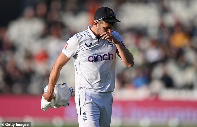 Mark Wood (pictured) will not play for England on Saturday due to a right leg injury