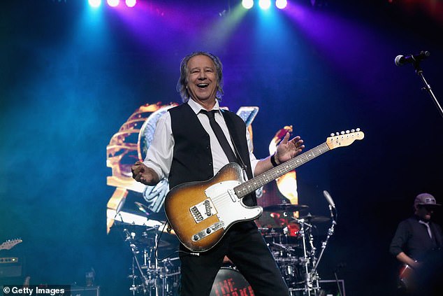 Rock legend Greg Kihn has died at age 75 after a battle with Alzheimer's - photo 2018