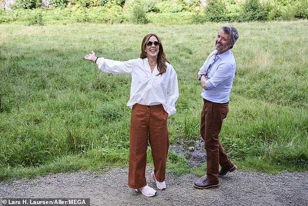 Royal watchers are raving about Queen Mary and King Frederik of Denmark's choice to 'dress appropriately' during their visit to the Baltic island of Ærø