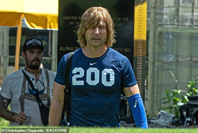 A Hollywood heartthrob looked completely unrecognizable while filming a new comedy series for Hulu in a messy blonde wig and prosthetic nose