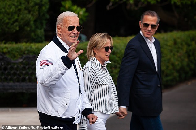 President Joe Biden with his sister Valerie Owens and son Hunter Biden