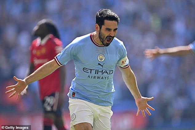 Ilkay Gundogan has completed his return to Man City, leaving Barcelona on a free transfer