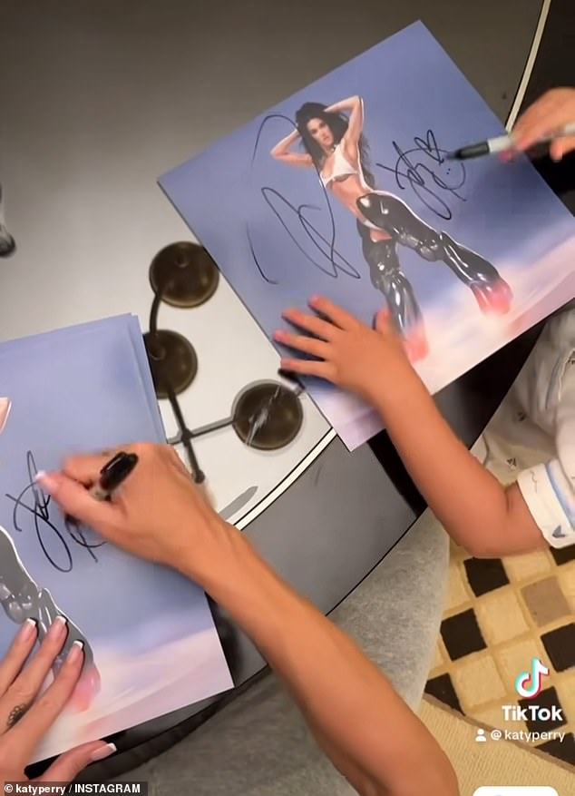 Katy Perrys daughter Daisy Dove three autographs copies of singers