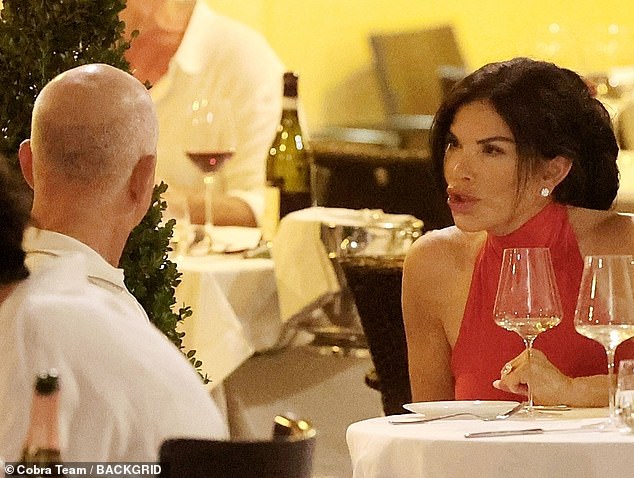 The couple were photographed eating at a restaurant in Rome