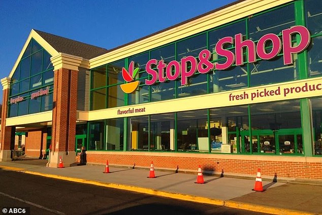 Stop & Shop, with 400 stores in the Northeast, will close 'underperforming' outlets