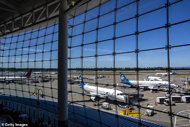 The airport covers 2,500 acres and has three parallel runways. It is the primary international airport serving Seattle and the Washington metropolitan area.