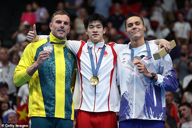 Chalmers had to settle for second place behind Pan's world record swimming in the 100m freestyle