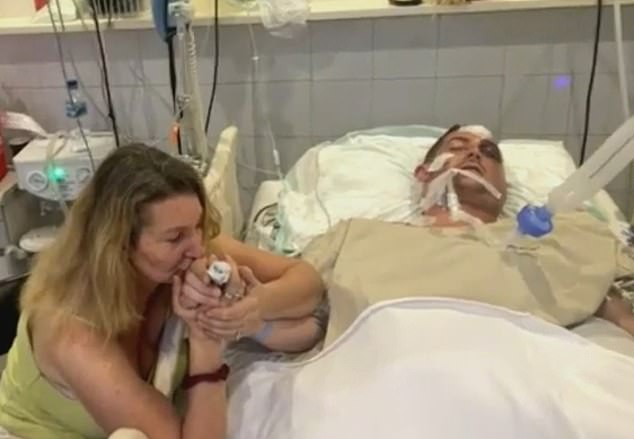 Shane Ramsey is in a coma in a Bali hospital after a moped accident. His mother Catherine is by his side