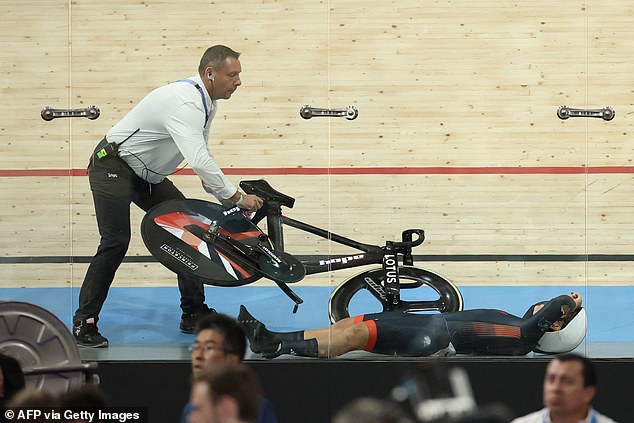 Neah Evans crashed in the first race of the women's omnium - a blow to her medal chances