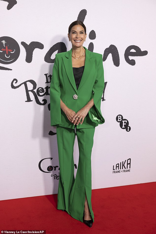 Teri Hatcher posed with her doppelganger daughter Emerson Tenney in London on Sunday at the premiere of Coraline