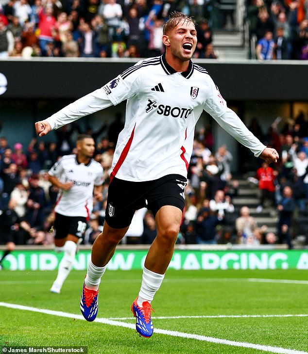 Deeney also surprisingly chose attacking midfielder Emile Smith Rowe as one of his defensive midfielders