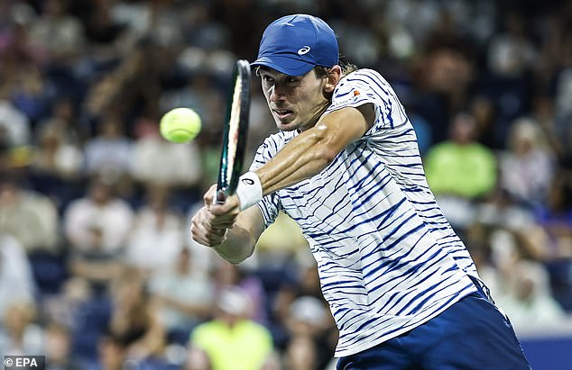 De Minaur is in ominous form as the Australian men enjoy the best campaign they have had since 1997