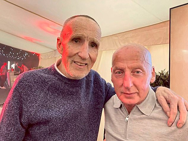 Jones' good friend and former Man United player Mickey Thomas remains the best friend