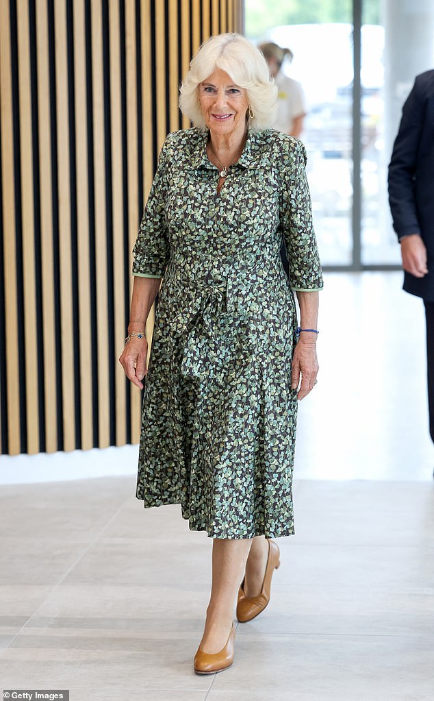 1725363581 220 Queen Camilla returns to royal duties after her summer holiday