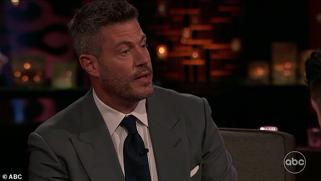 Host Jesse Palmer told Jenn he was sorry it didn't work out for her