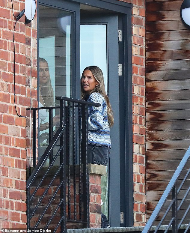 One of the snaps shows Anouska being greeted by Molly-Mae at the office door