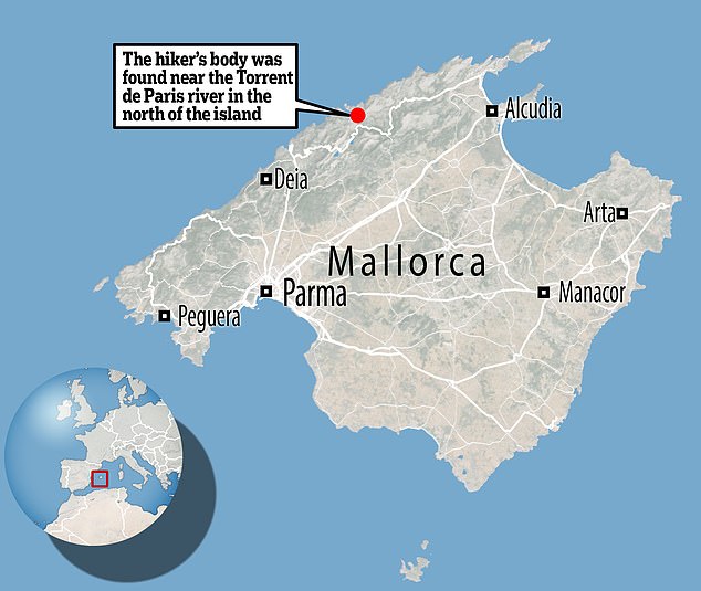 1725521504 399 Moment terrifying flood surges through Majorcan resort after biblical downpour