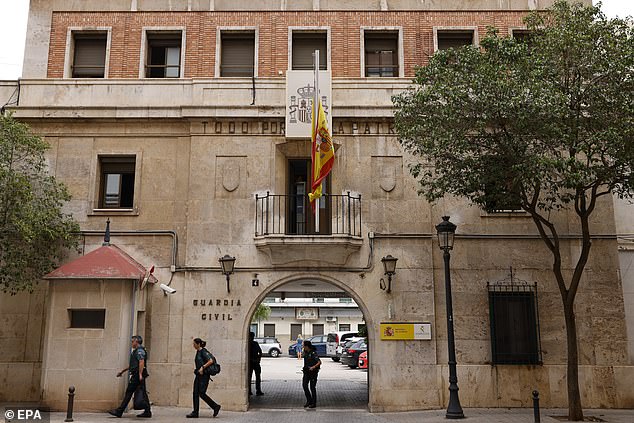 Mir was held for two days at the headquarters of the Spanish Guardia Civil (photo)