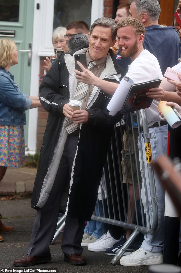 The acting duo appeared to be in high spirits as they welcomed dozens of Welsh fans to Barry Island as the cast arrived to film the upcoming Christmas special