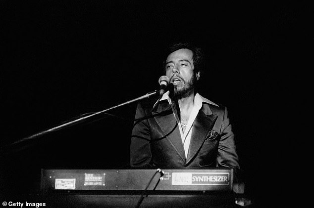 Mendes performs at Park West in Chicago, Illinois, March 3, 1979