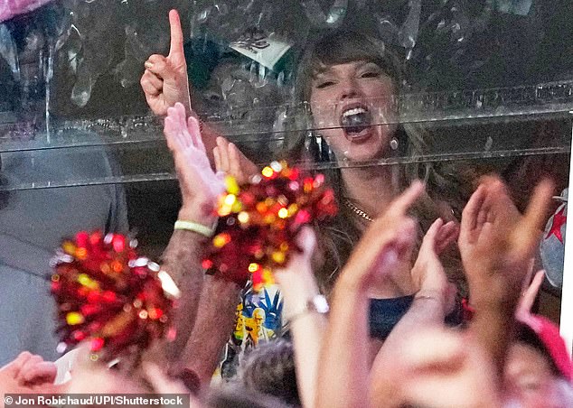 Swift's performance on the highly anticipated season opener comes after Kelce's reps were forced to deny that the A-list couple have plans to split later this month