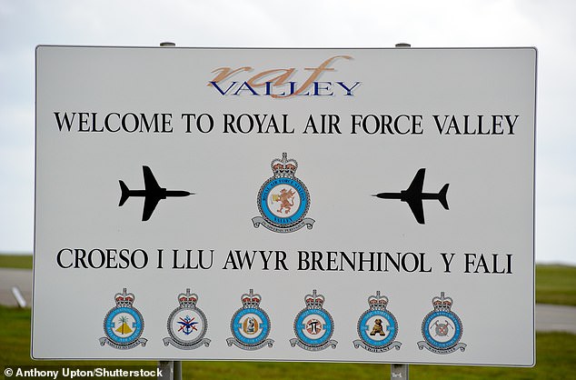 When William was sent to RAF Valley, Kate decided to join him and move too