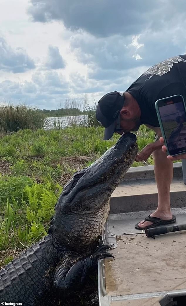 Lana shared a photo of Jeremy kissing an alligator on Instagram in 2019. At the time, Lana and Jeremy were both in relationships with other people