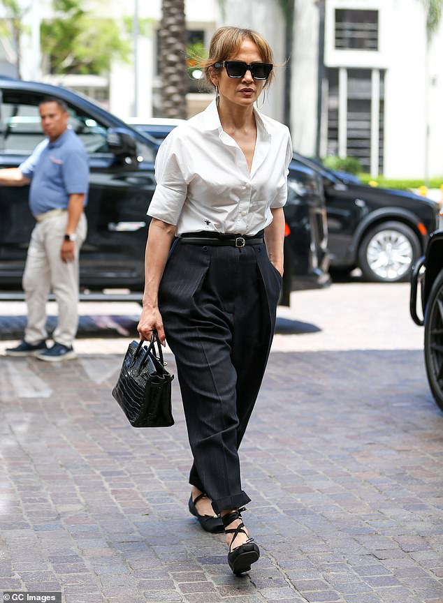 Jennifer Lopez, 55, gets a style lift in smart ballet flats. Flats, with a few notable exceptions, are keeping clothes looking modern in 2024