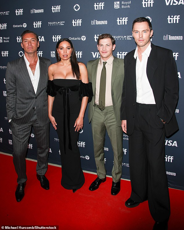 The two actors were joined on the red carpet by their co-stars Jurnee Smollett (left), Tye Sheridan (center) for their Canadian premiere.