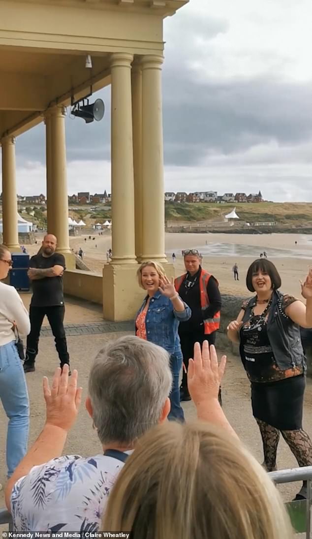 Despite turning down Gavin and Stacey enthusiasts for their questions, Ruth was still all smiles as she thanked them for their interest before she and Joanna waved them goodbye