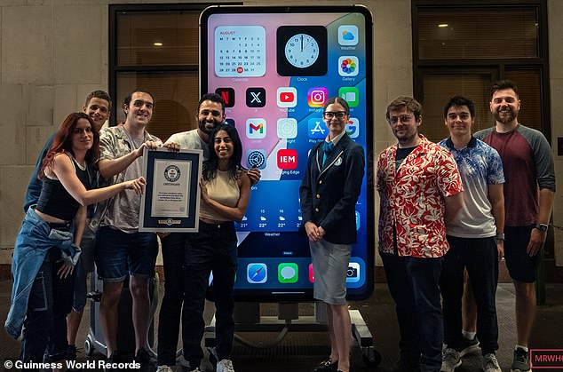 The Guinness World Record holder features a truly scrollable screen, apps, camera, flashlight and more