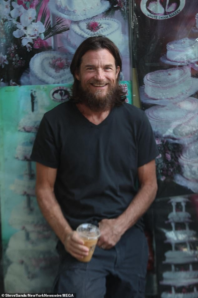 In between takes, the Ozark star sipped an iced coffee and smiled at his fans as he leaned against a graffiti-covered wall