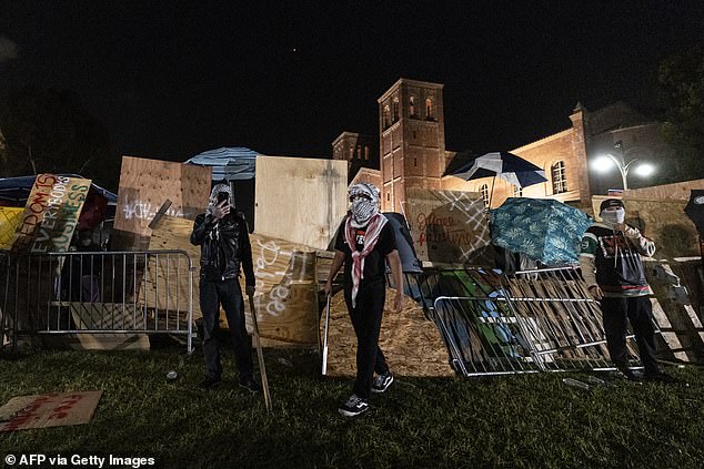 USC has sent out a message that the Los Angeles Police Department has been called in to assist with the cleanup of the campus