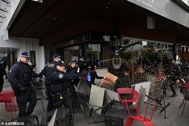 Police used pepper spray against some protesters on Wednesday morning (photo)