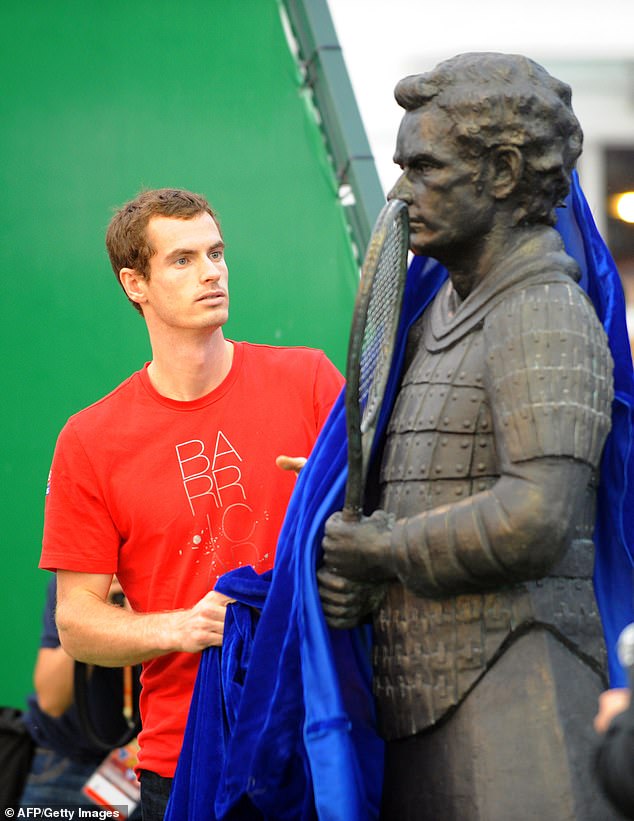 The main – and only – thing Andy Murray had in common with his own statue was his characteristic, solemn facial expression during the unveiling.