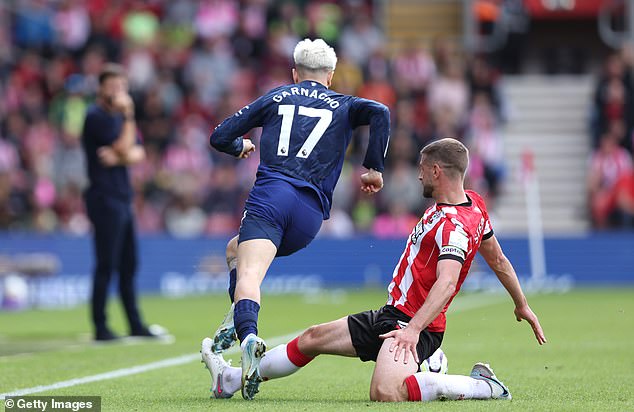 1726321527 761 Southampton 0 3 Man United Under pressure duo Matthijs de Ligt