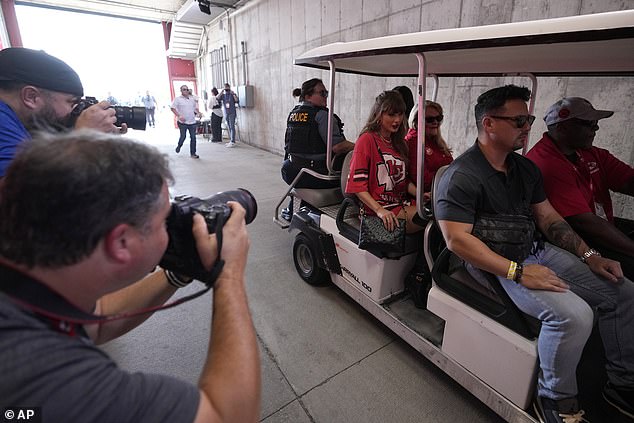 Swift was given transportation to her luxury suite at Arrowhead Stadium to watch Chiefs-Bengals