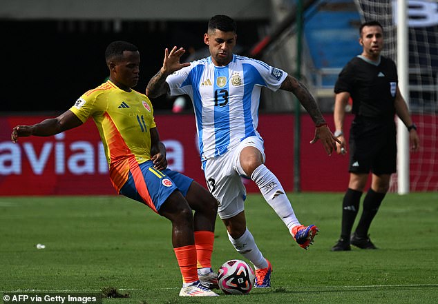 Romero returned home on the flights proposed by Argentina after their loss to Colombia