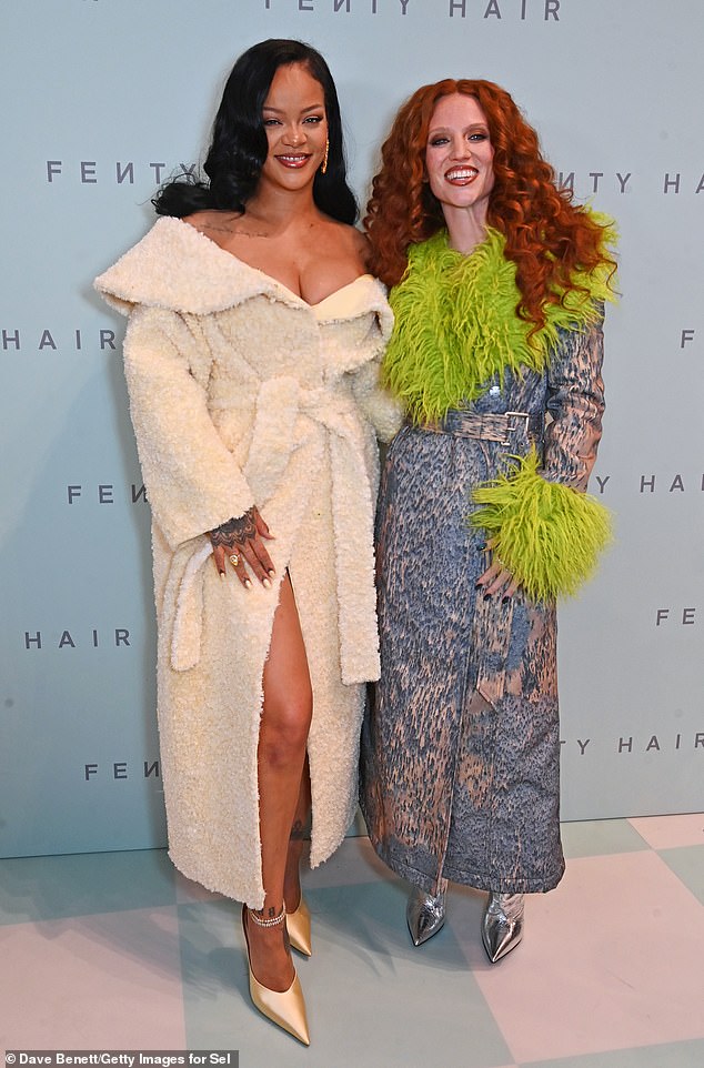 Jess snapped a photo with Rihanna at the Selfridges event