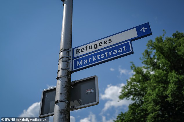 Signs indicate arrival of new refugees in Ter Apel, Netherlands (archive image)