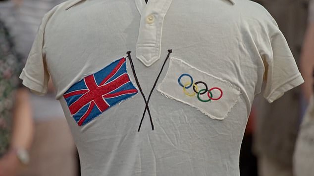 The antiques dealer then examined the collection, which included an Olympic jersey belonging to the woman's father, before revealing what he thought the items might be worth.