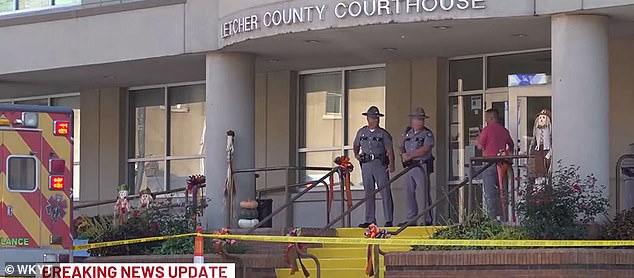 1726786625 559 Kentucky sheriff accused of fatally shooting judge Kevin Mullins in