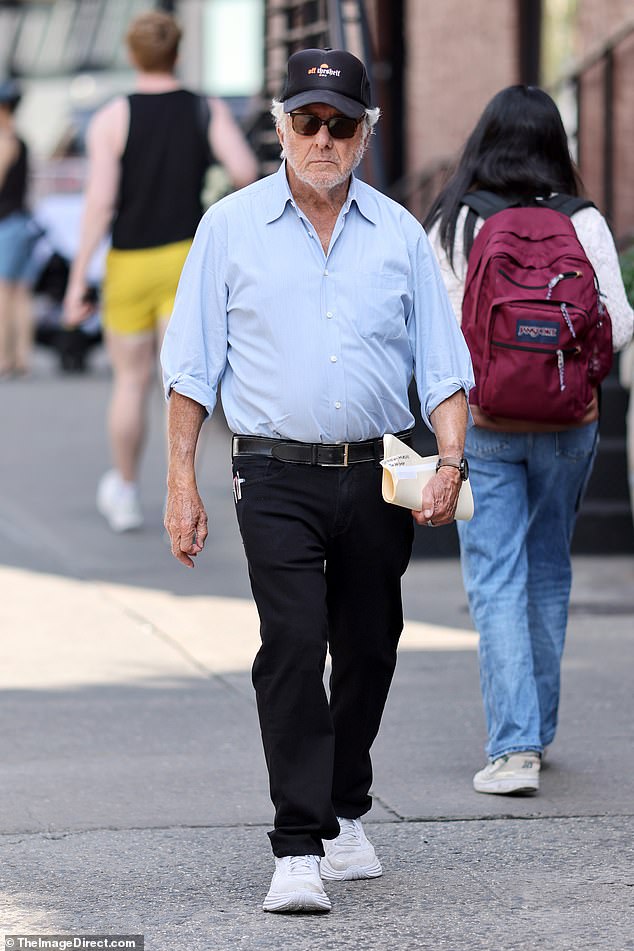 It's Dustin Hoffman! The star has undoubtedly gone incognito, as he was spotted looking much messier than usual, complete with white stubble.