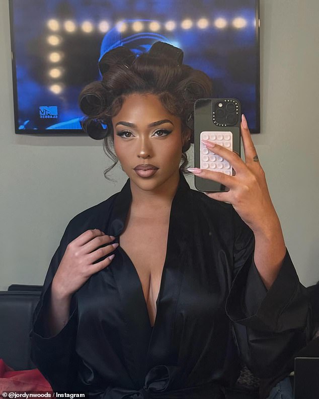 On Friday afternoon, Jordyn took to Instagram to share a new series of photos with her 12 million followers